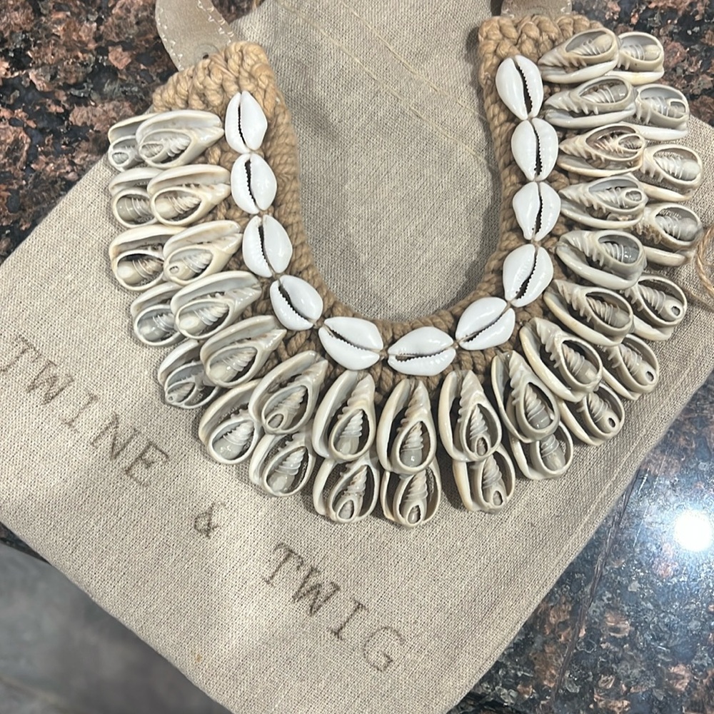 Twine and Twig Cowrie Necklace